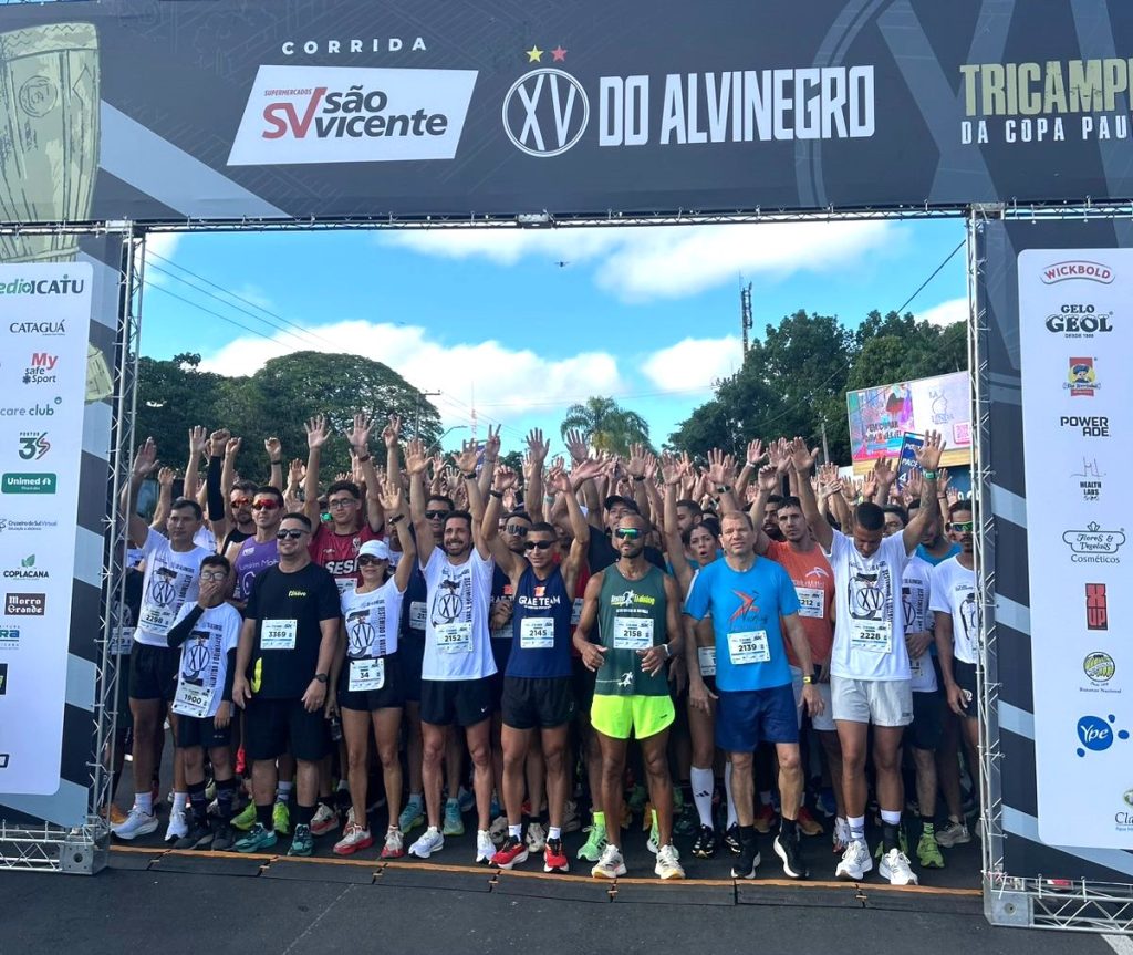 Os campeões e as campeãs da 11ª Corrida São Vicente do Alvinegro; inscrições abertas para a edição 2026